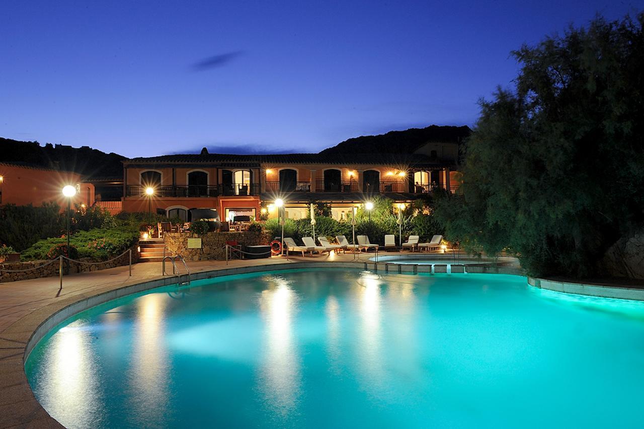 Hotel Le Ginestre Porto Cervo Exterior photo