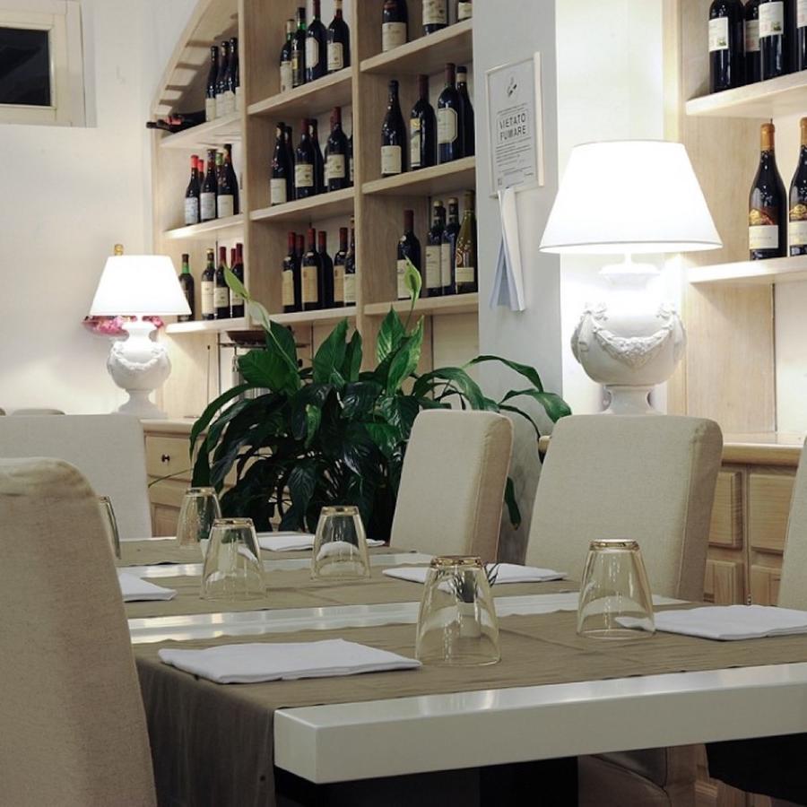 Hotel Le Ginestre Porto Cervo Exterior photo
