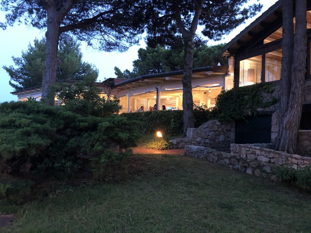 Hotel Le Ginestre Porto Cervo Exterior photo