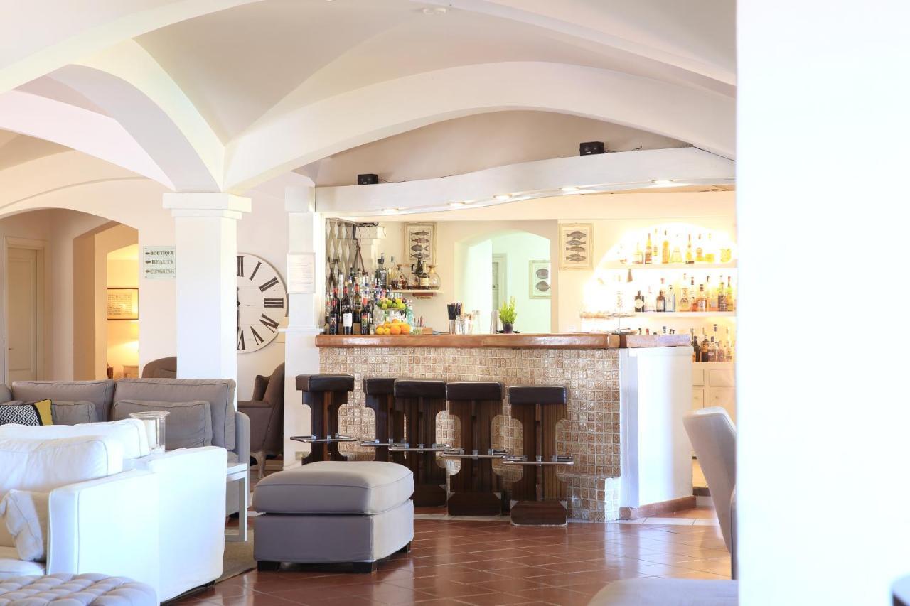 Hotel Le Ginestre Porto Cervo Exterior photo